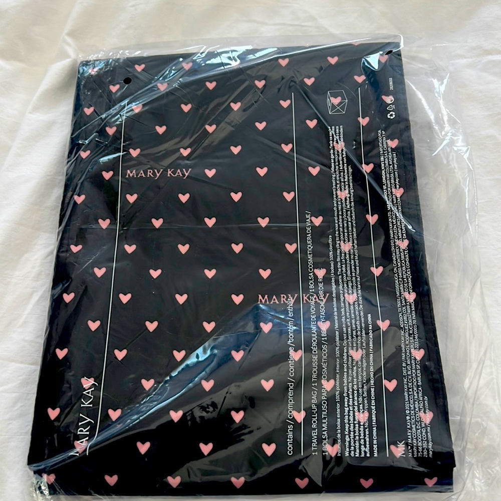 Mary Kay travel roll up bag
